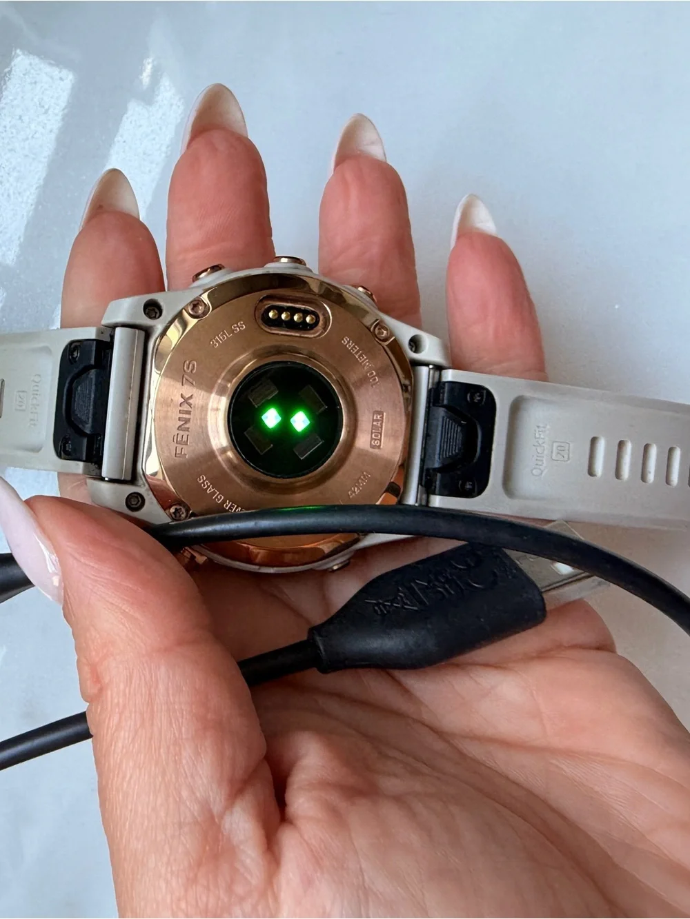 Garmin fēnix® 7S Solar Edition Rose Gold with Light Sand Band